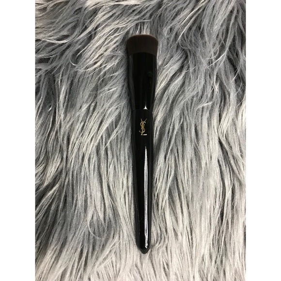 YSL Y-Brush - Picture 4 of 5